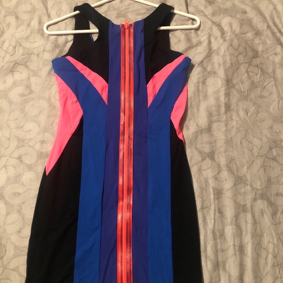 Bebe color block scuba mini dress - Picture 2 of 2